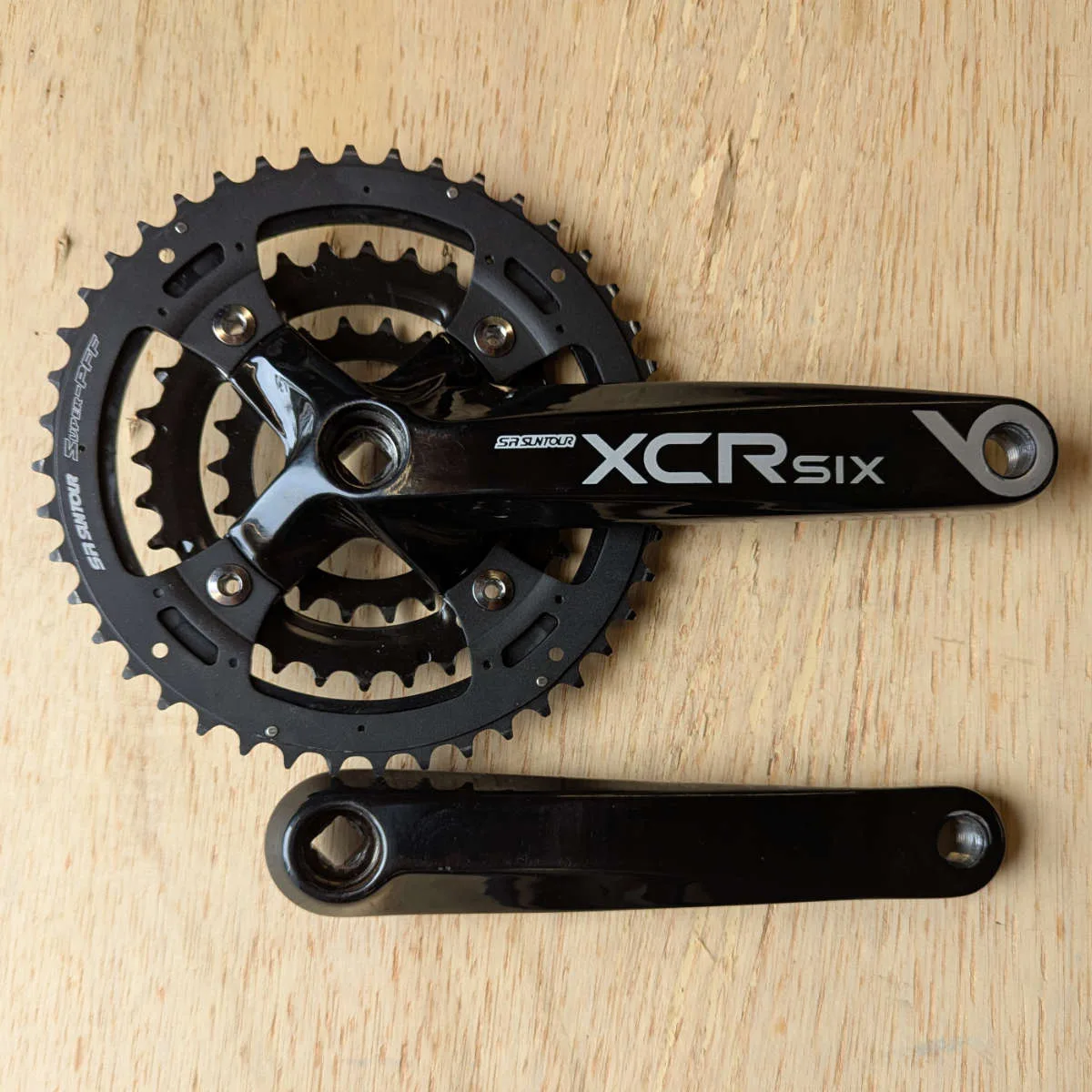 Suntour triple chainset 175mm