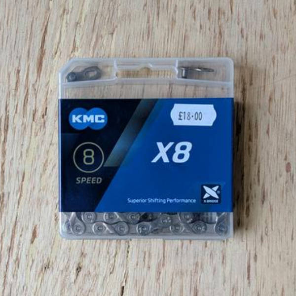 Kmc 8spd chain x8