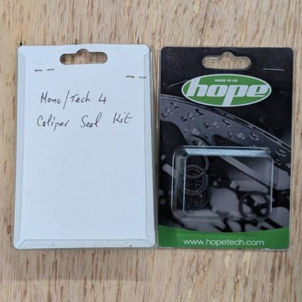 Hope mono tech 4 caliper seal kit