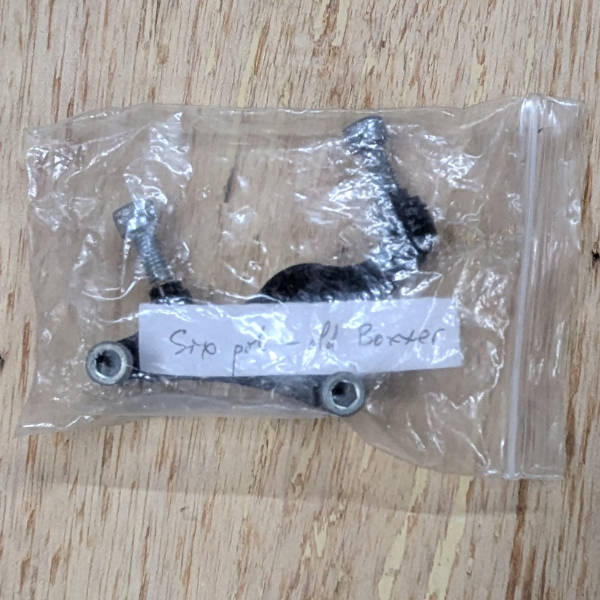 Old boxxer 6 pot is to post mount adaptor